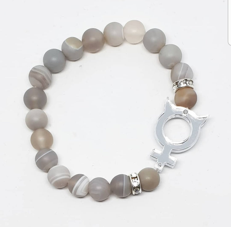 Matt grå Agat med Honjävul i silver