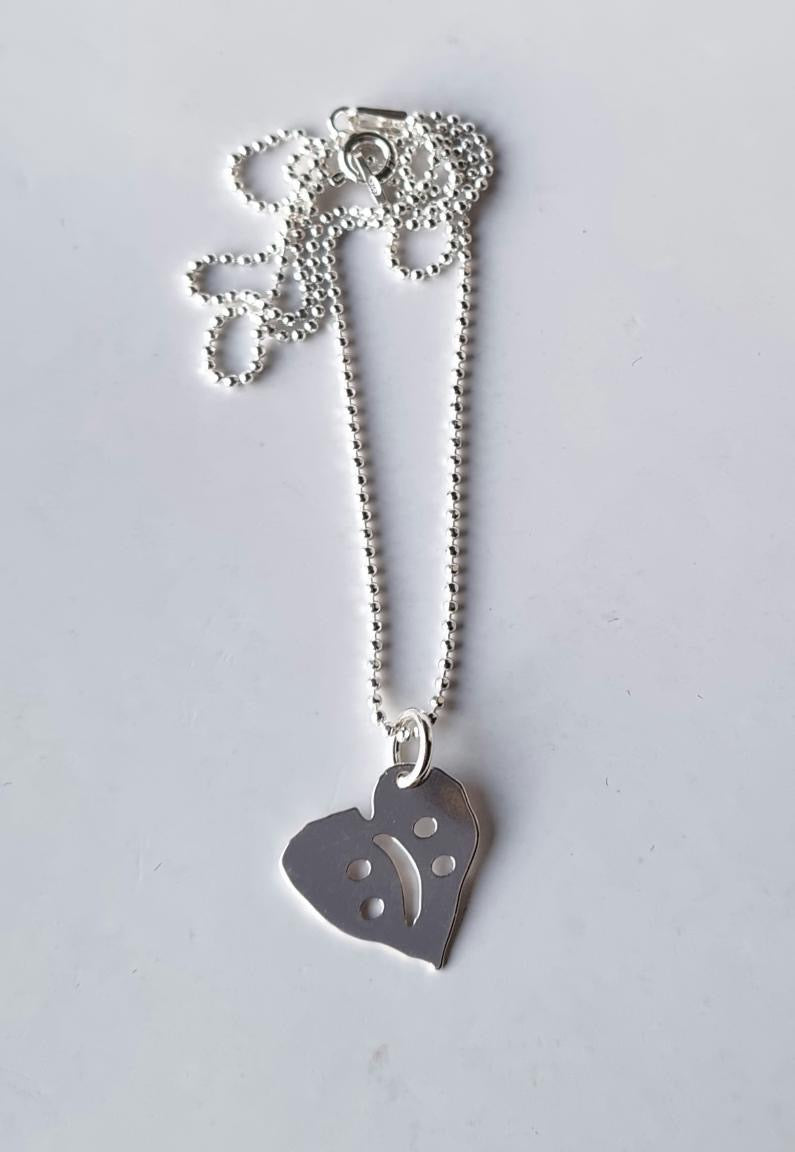 Halsband hjärta i silver