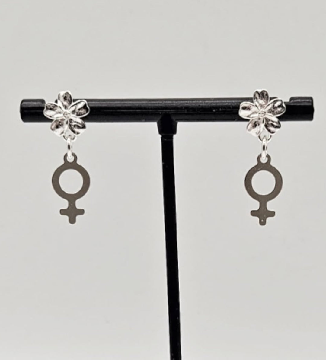 Förgätmigej - örhängen med Venus